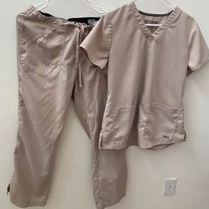 Grey’s anatomy scrub set
